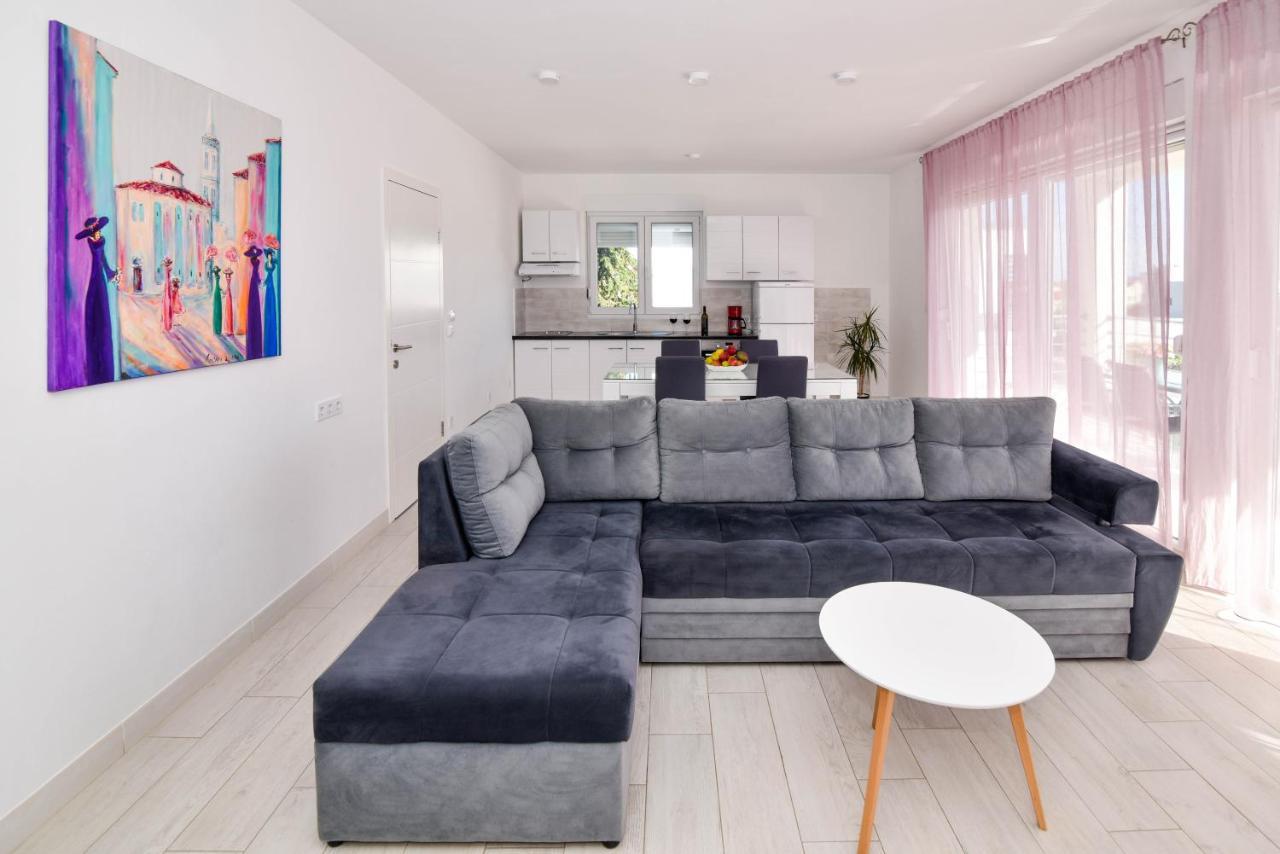 Apartment Deluxe Villa Carlotta Zadar Extérieur photo
