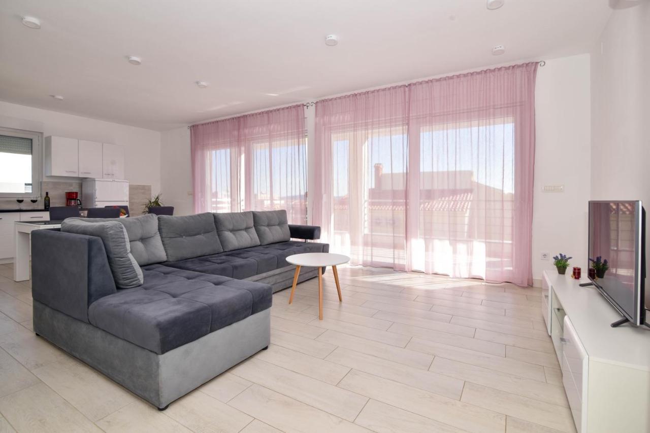 Apartment Deluxe Villa Carlotta Zadar Extérieur photo